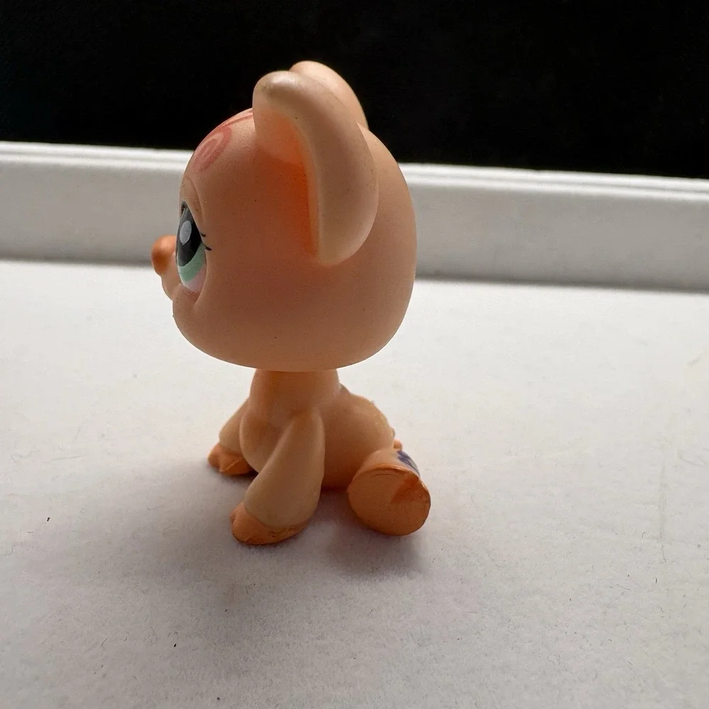 Littlest Pet Shop littlest pet